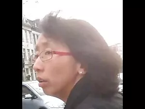 یک دانش آموز جوان بس ...
